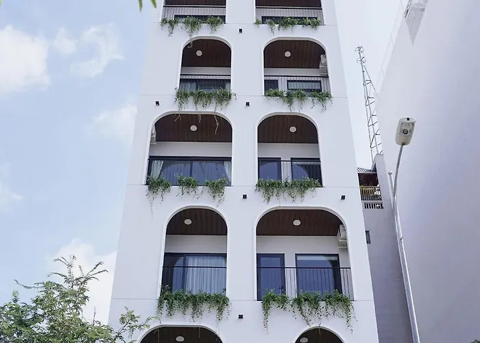 Khách sạn Amber 2*